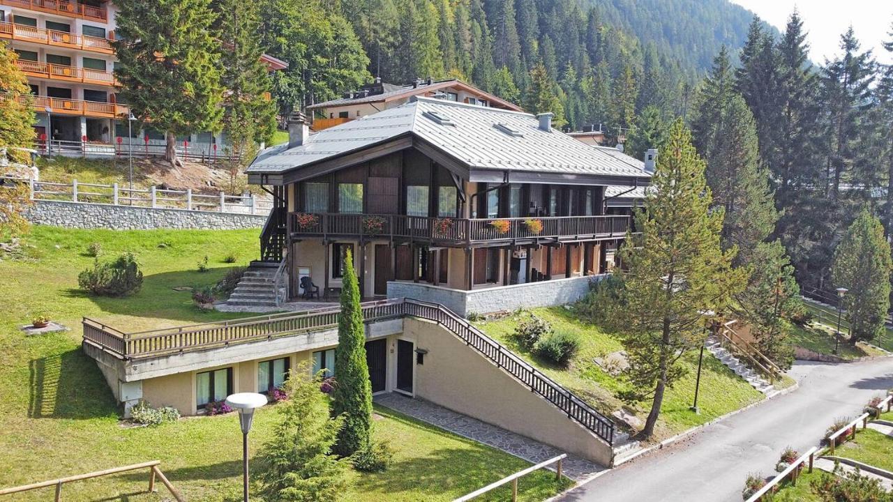 Spinale Casa In Centro, Arrivi Con Gli Sci! Sanificazione A Vapore Madonna di Campiglio Exterior photo