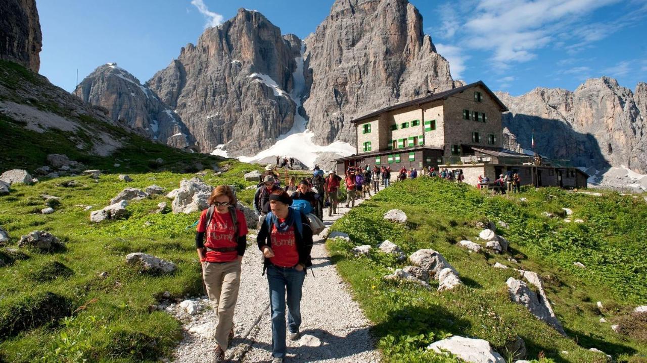 Spinale Casa In Centro, Arrivi Con Gli Sci! Sanificazione A Vapore Madonna di Campiglio Exterior photo