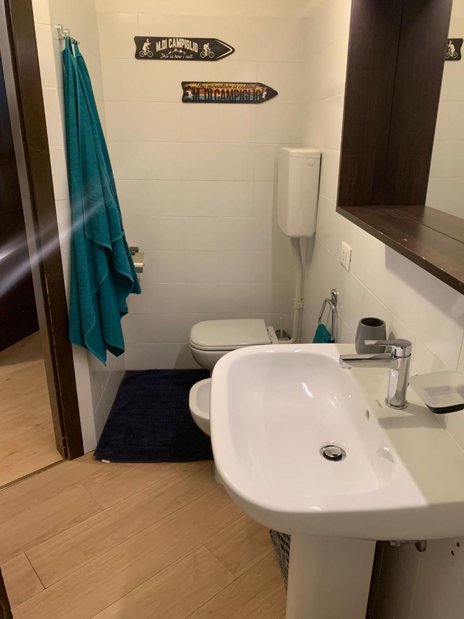 Spinale Casa In Centro, Arrivi Con Gli Sci! Sanificazione A Vapore Madonna di Campiglio Exterior photo